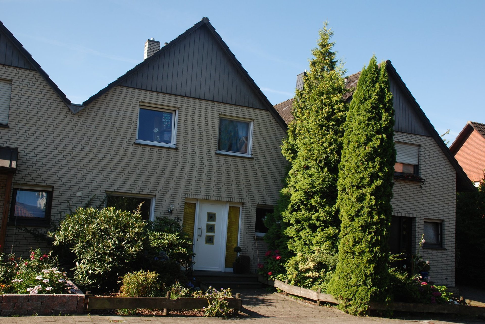 Reihenhaus Wachtelstraße 12 b Image 2